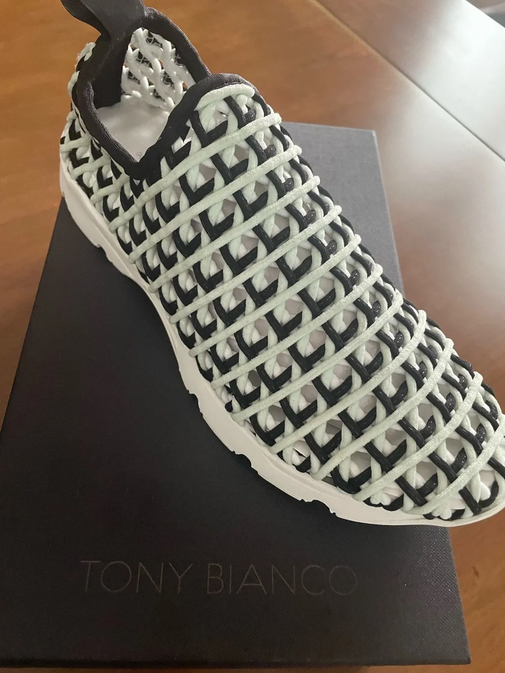 Tony Bianco Willow women’s Woven Slip-On Sneakers in Mint/Black Matrix
